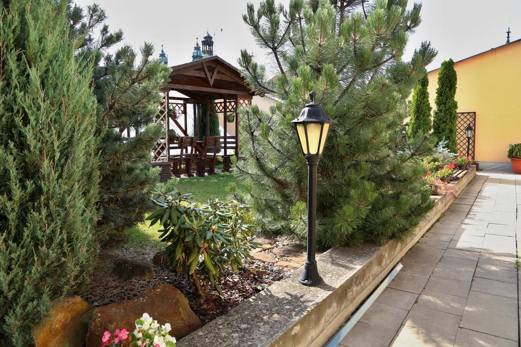 Apartments Кромержиж Экстерьер фото